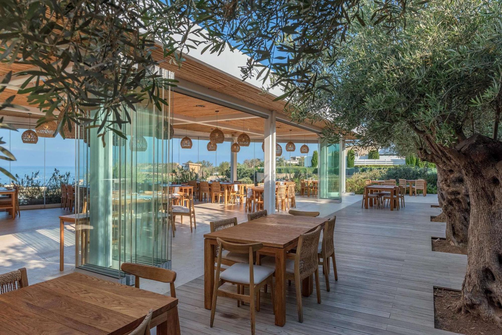 Cap St Georges Hotel & Resort Peyia Bagian luar foto